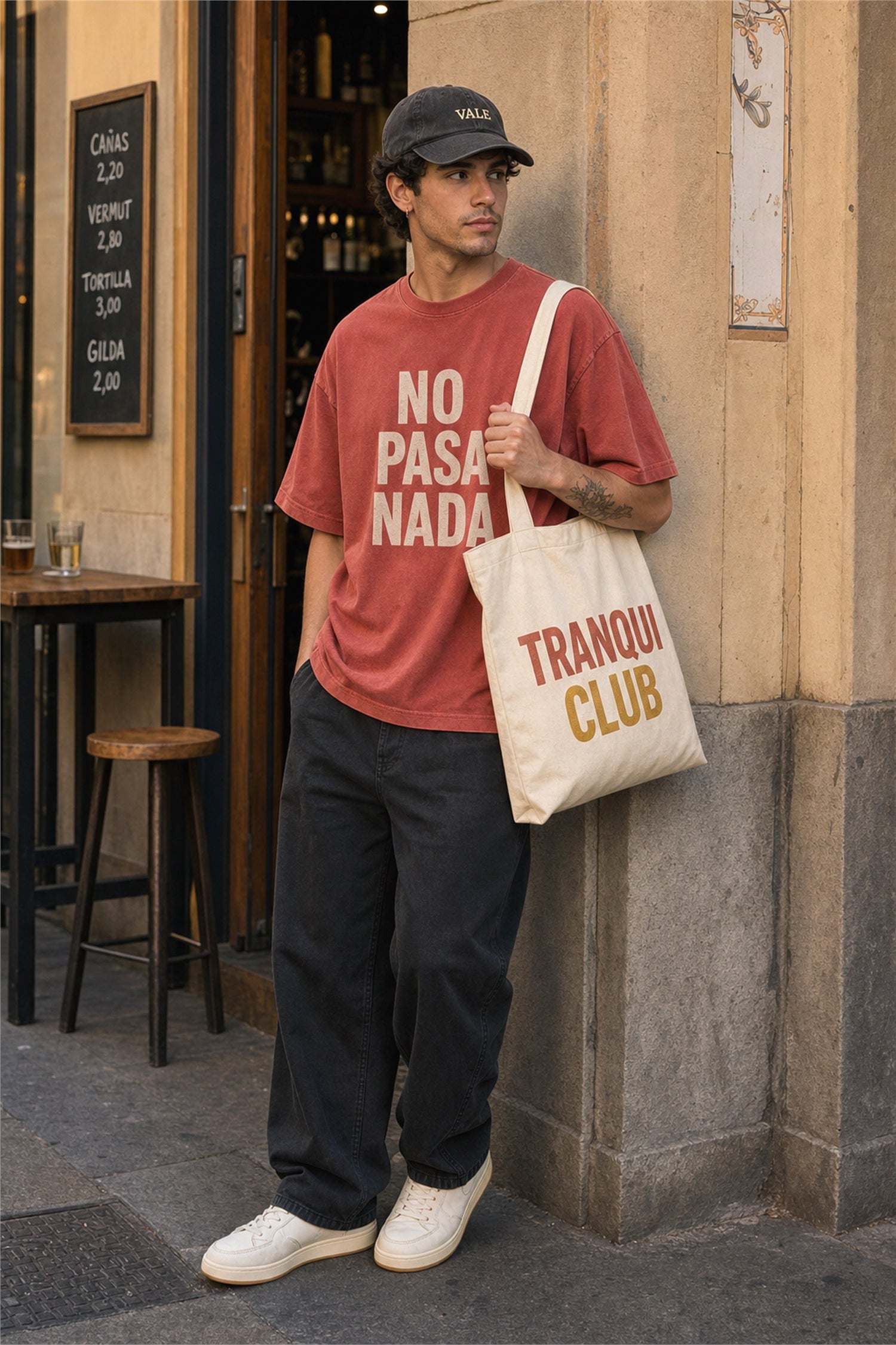 Spain Vale Club bright model fit image